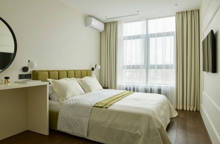 bedroom with ventilation